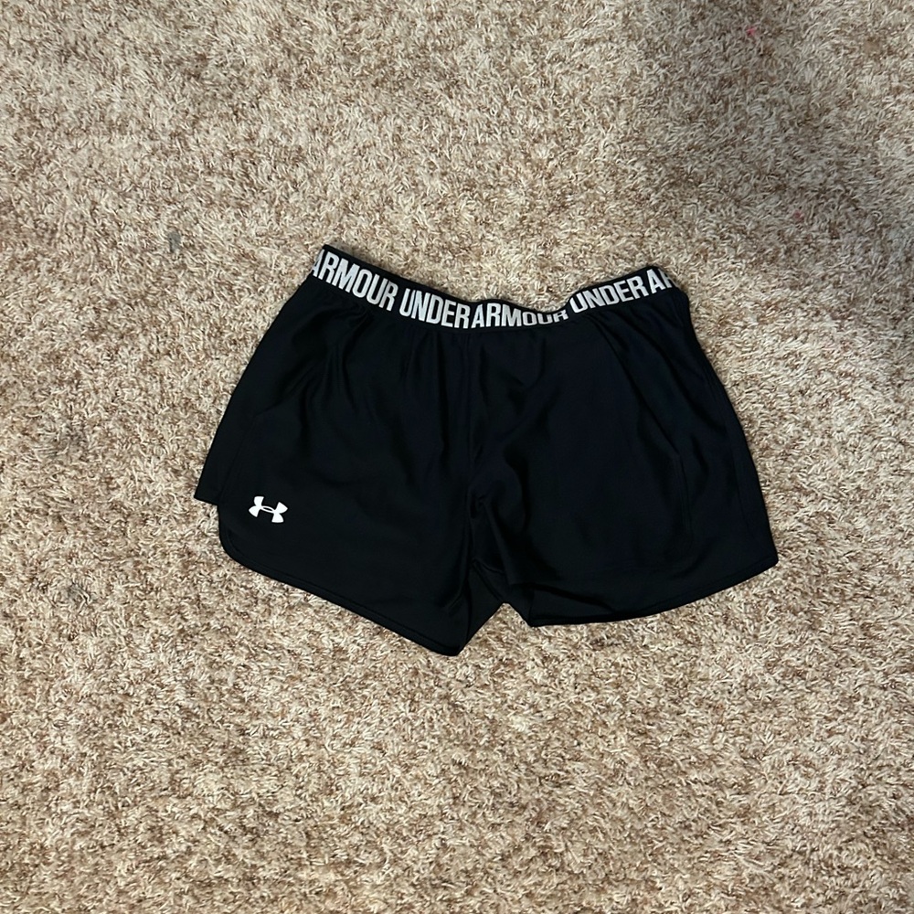 black under armour tag is worn off